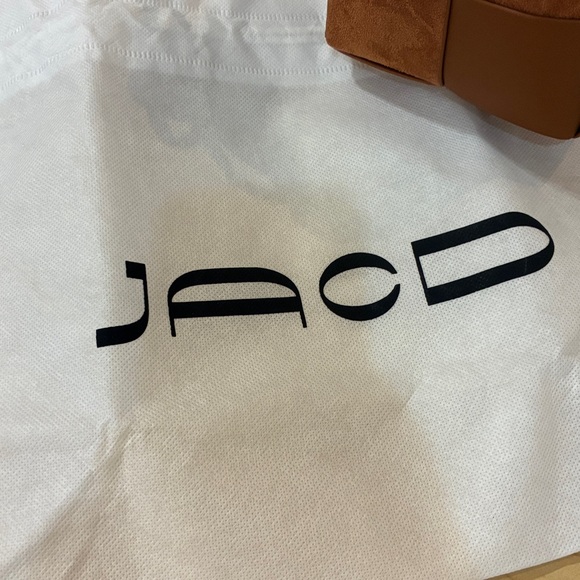 JACD Brown Woven Vegan Leather Bucket Bag - Picture 8 of 8